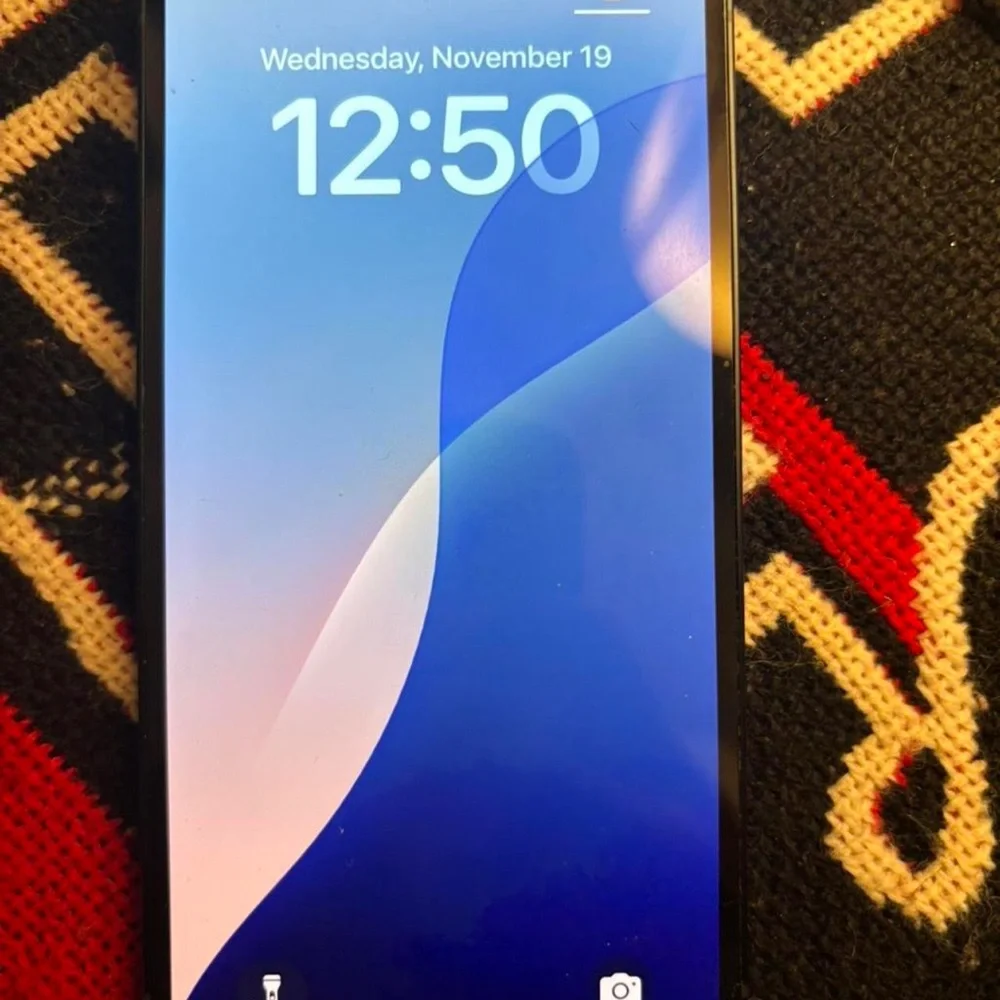 Apple iPhone - Midnight Blue